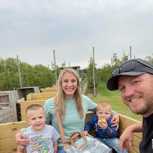 Meet your Posher, Shay